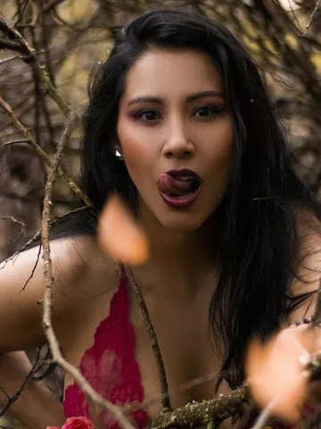 AbbieMinller cam model