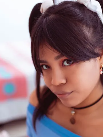 AlexaMil cam model