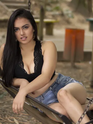 AmyLinn cam model