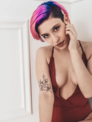 AngelinaSinner cam model