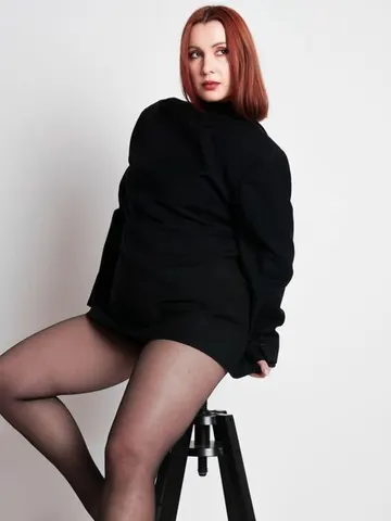 AryaSin LiveJasmin cam model