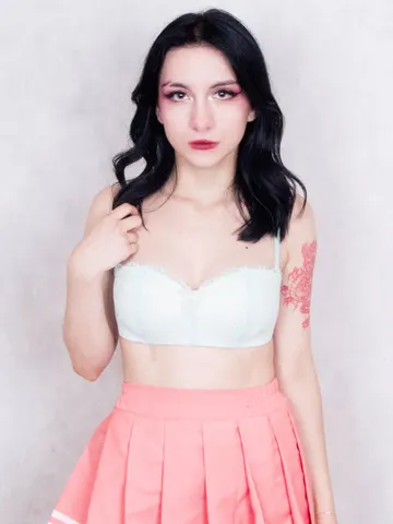 AveryElastic cam model