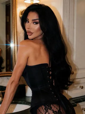 CassandraLeon cam model