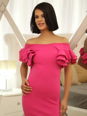 ChicSharon cam model