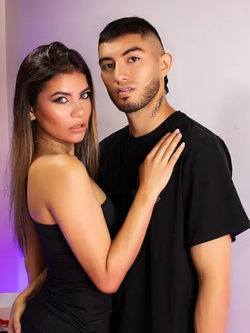 ChloeAndLyam cam model