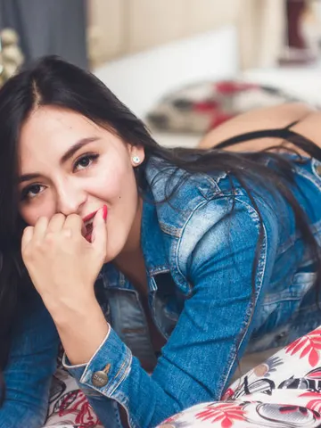 DarinaRomanovi cam model