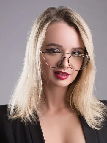 EllyKey cam model
