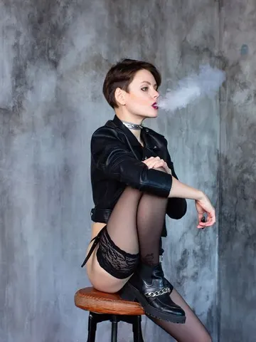 EmilyDear cam model