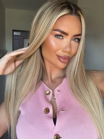 ErikaBonnie cam model