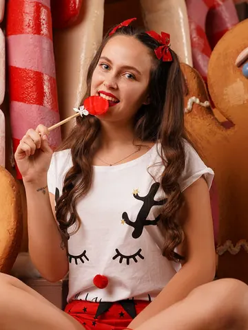 HoneyParks cam model