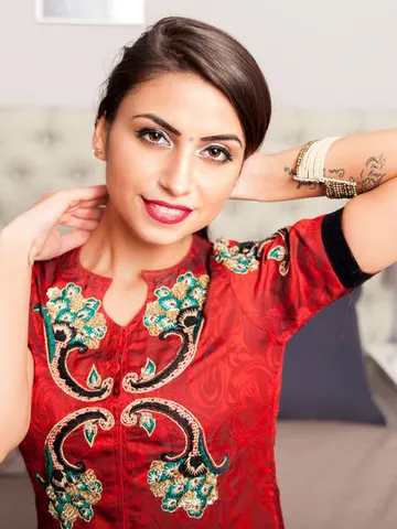 IndianShia cam model