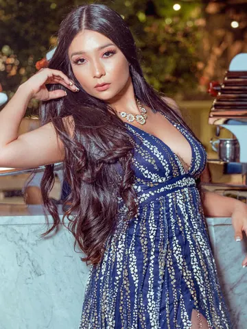 IrisRay cam model