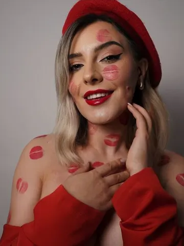 JessieBond cam model