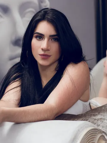 LailaRuiz cam model