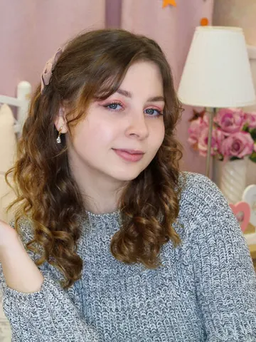 LeahBarton cam model