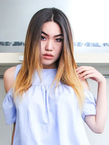 LinaRoses cam model