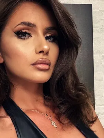 MoniqueSin cam model