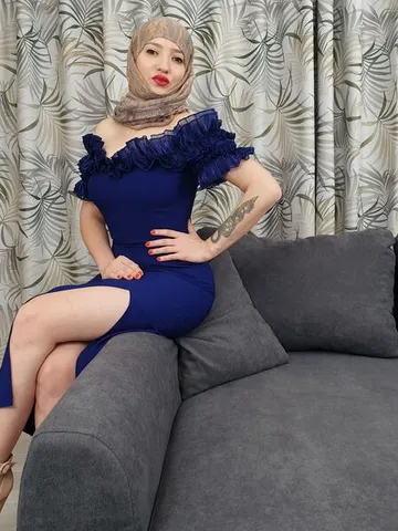 MunaSanur cam model