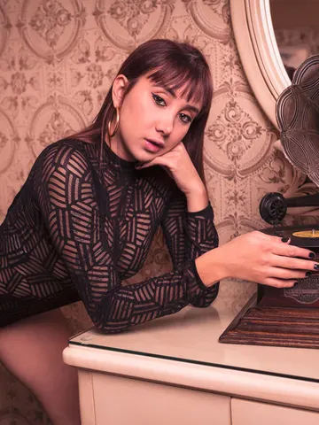 RebecaKefer cam model